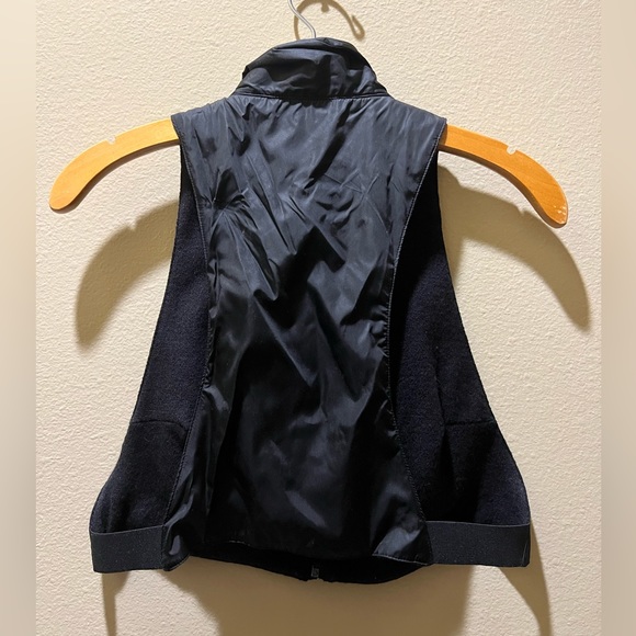 Prada | Muscle Puffer Vest with Tie - Picture 4 of 6